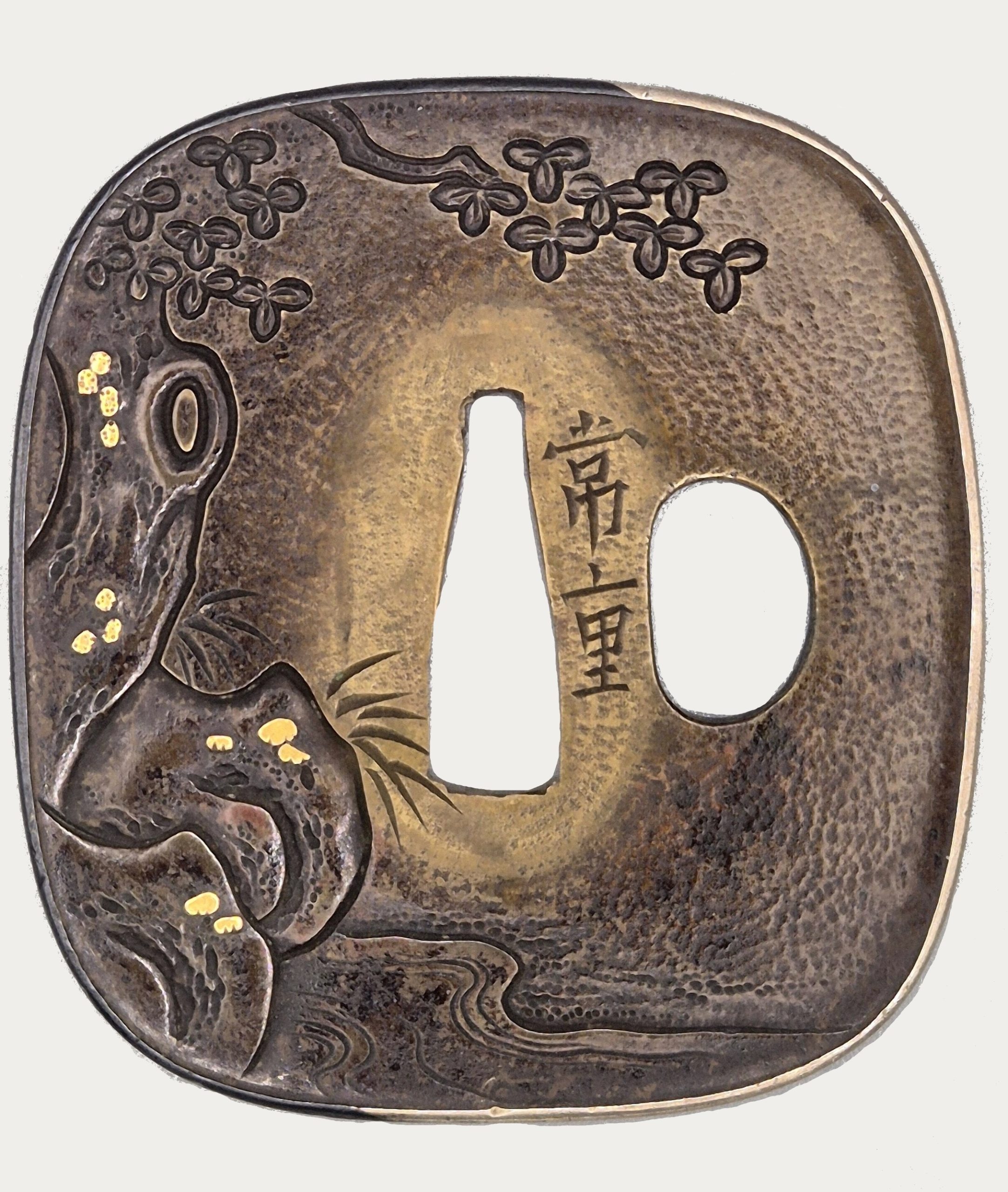 Tsuneshige_Tsuba