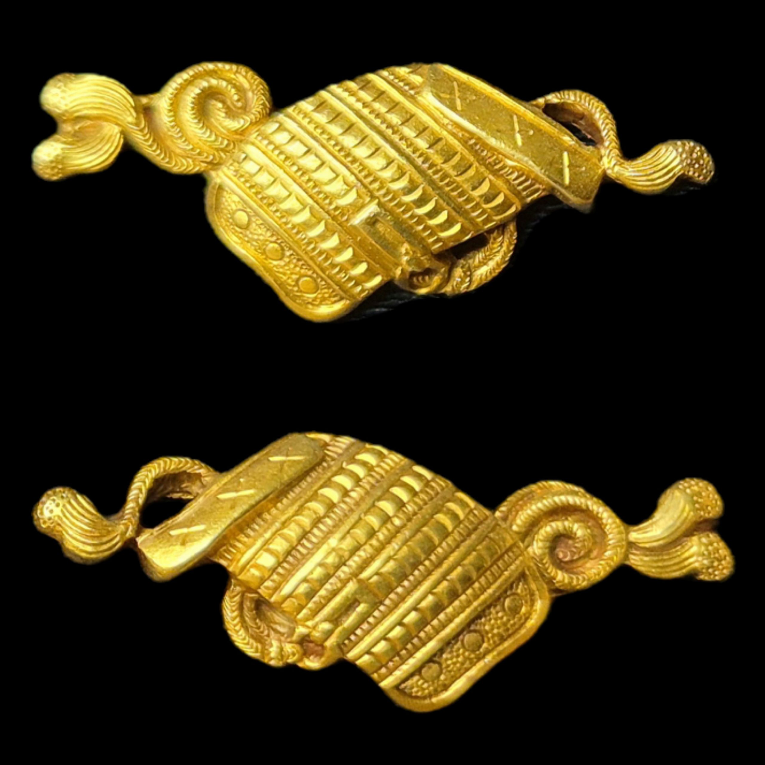 Osode Menuki